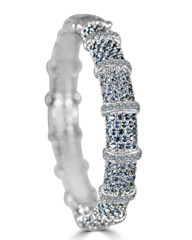 Face-off Zirconite Cubic Zirconia Hinged Bangle Bracelet. 698B10CZ