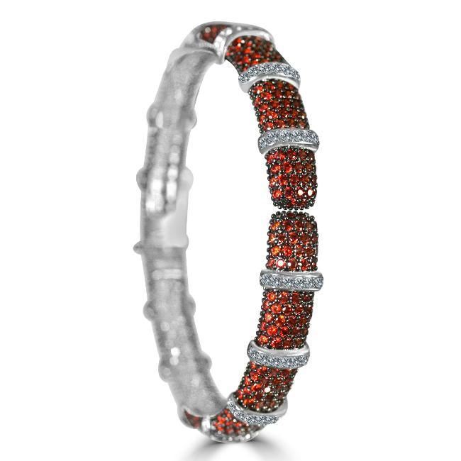 Face-off Zirconite Cubic Zirconia Hinged Bangle Bracelet. 698B10CZ