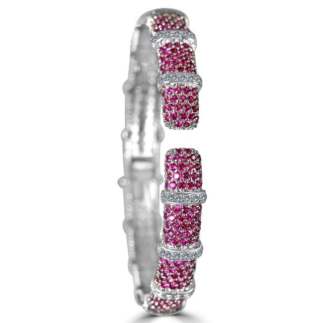 Face-off Zirconite Cubic Zirconia Hinged Bangle Bracelet. 698B10CZ