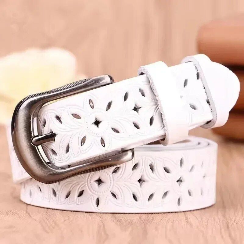 Trendy Hollow Pattern Women's Belt - Vintage Pin Buckle, Metal & PU, Ideal for Jeans