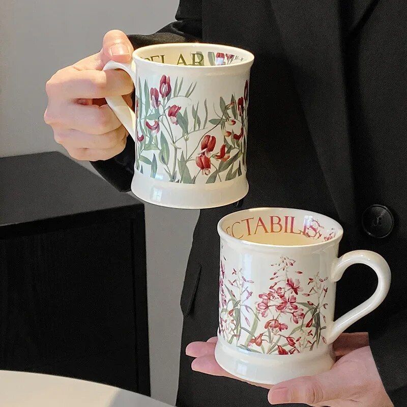 Chic Handgrip Ceramic Mug - Prairie Style, Floral Elegance for Office & Restaurant