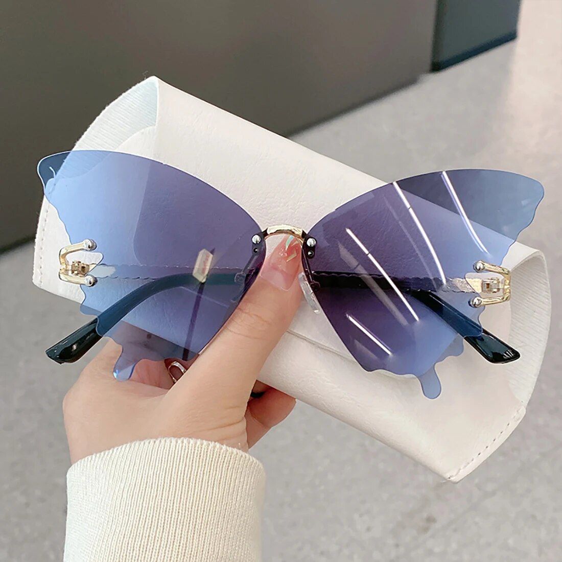 Chic Gradient Butterfly Sunglasses - UV Protection, Rimless Metal Design for Women