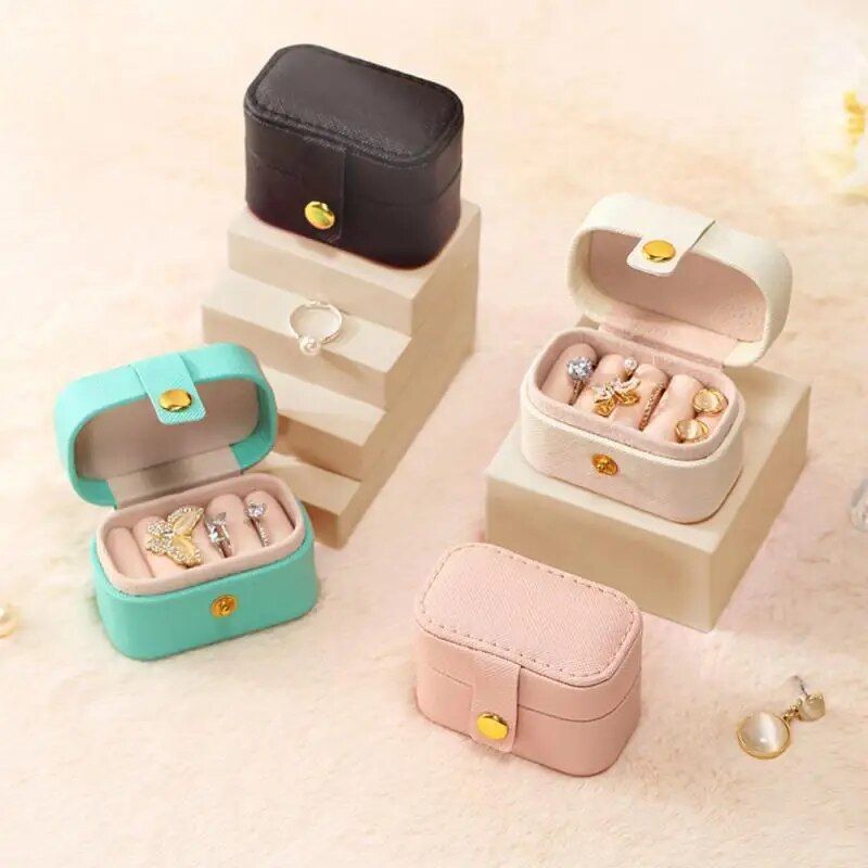 Compact Elegance: Mini PU Leather Ring & Earrings Organizer Box