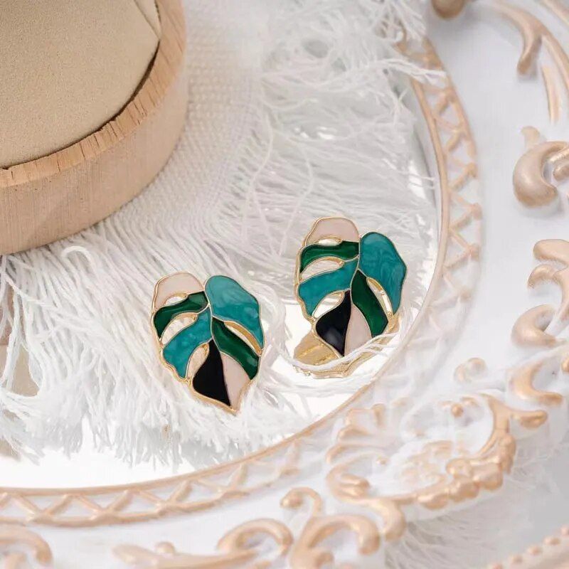 Trendy Green Geometric Stud Earrings with White Trapezoidal Pendant for Women