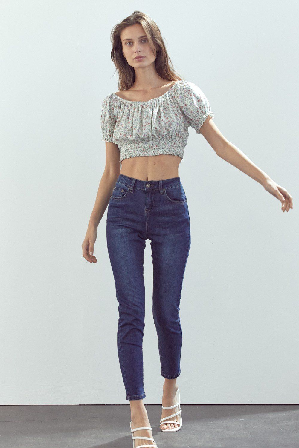 Puff Sleeve Crop Top With Ditsy Print Fashion Top