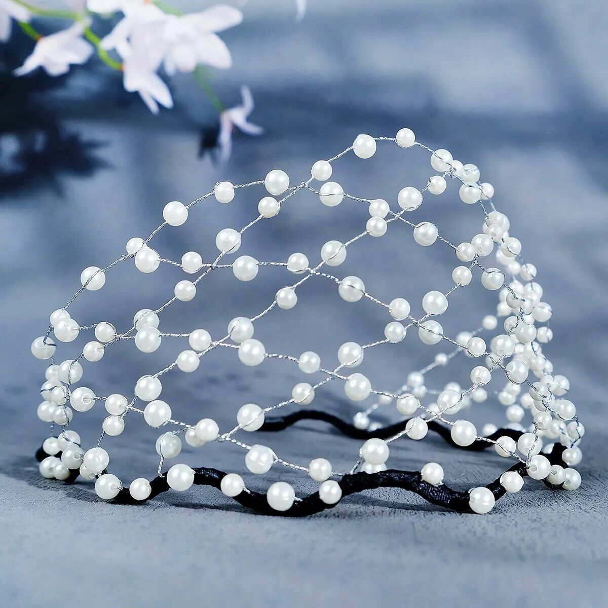 Elegant Pearl and Alloy Chain Net Headband