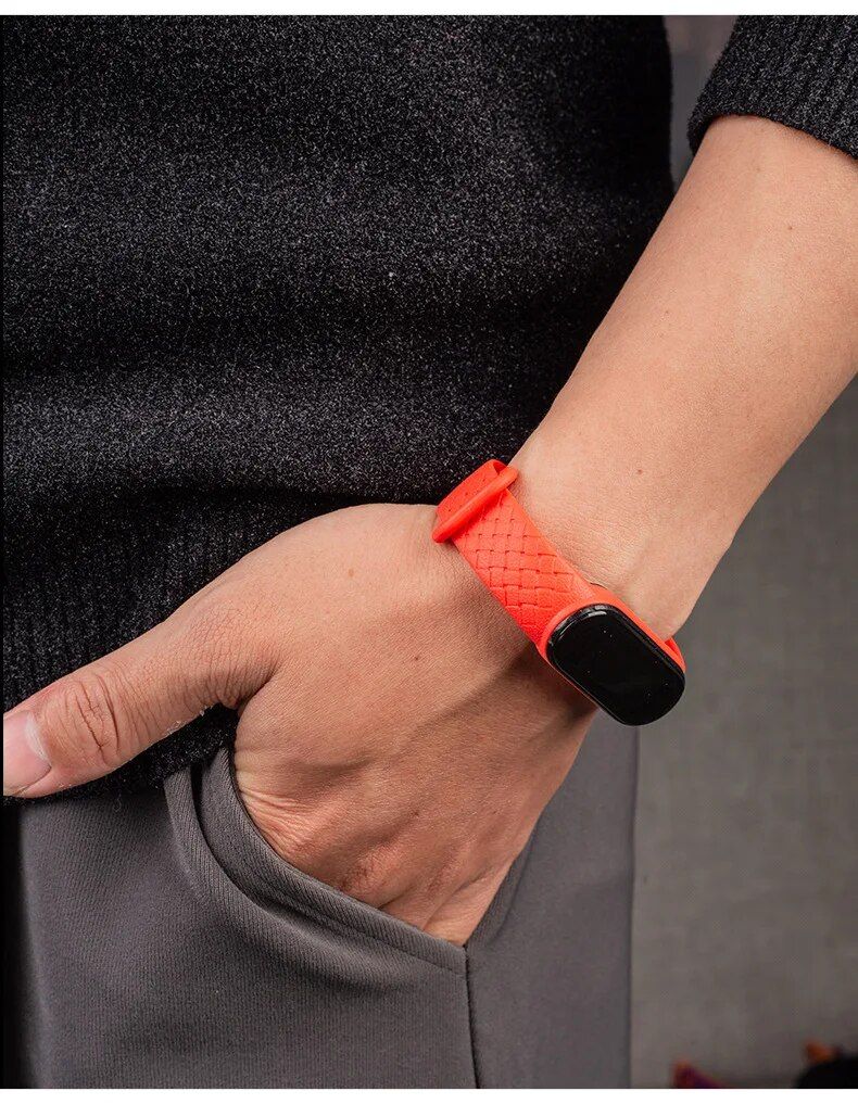 Quick-Fit Silicone Solo Loop Bracelet for Xiaomi Mi Band - Breathable & Sporty