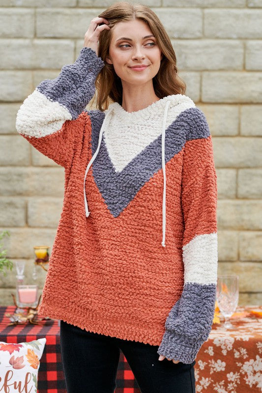 CHEVRON COLOR BLOCK POPCORN SWEATER