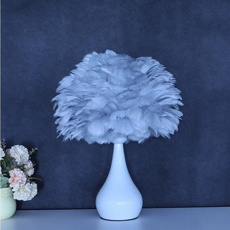 Chic White Feather LED Table Lamp - Fashionable Modern Decor for Bedroom & Living Room