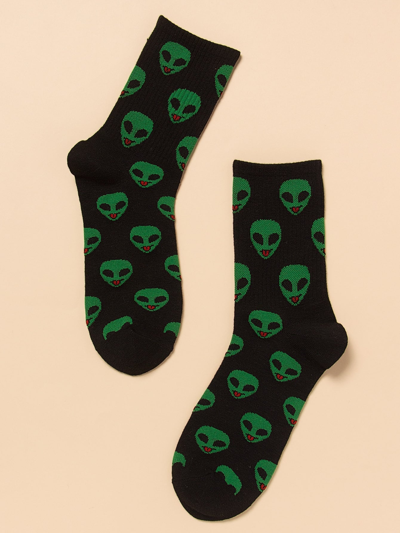 Men Alien Print Crew Socks