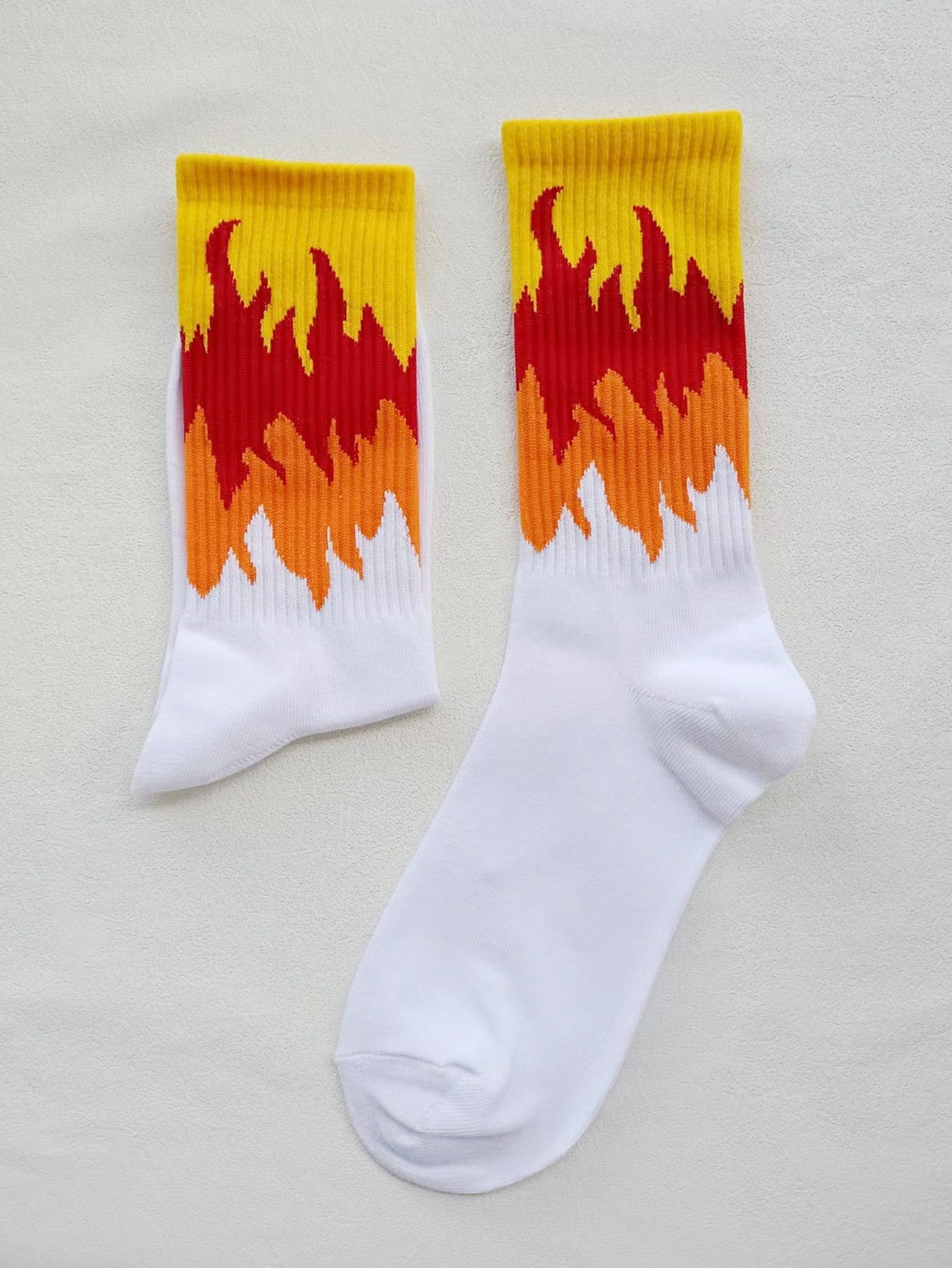 Men Fire Pattern Crew Socks