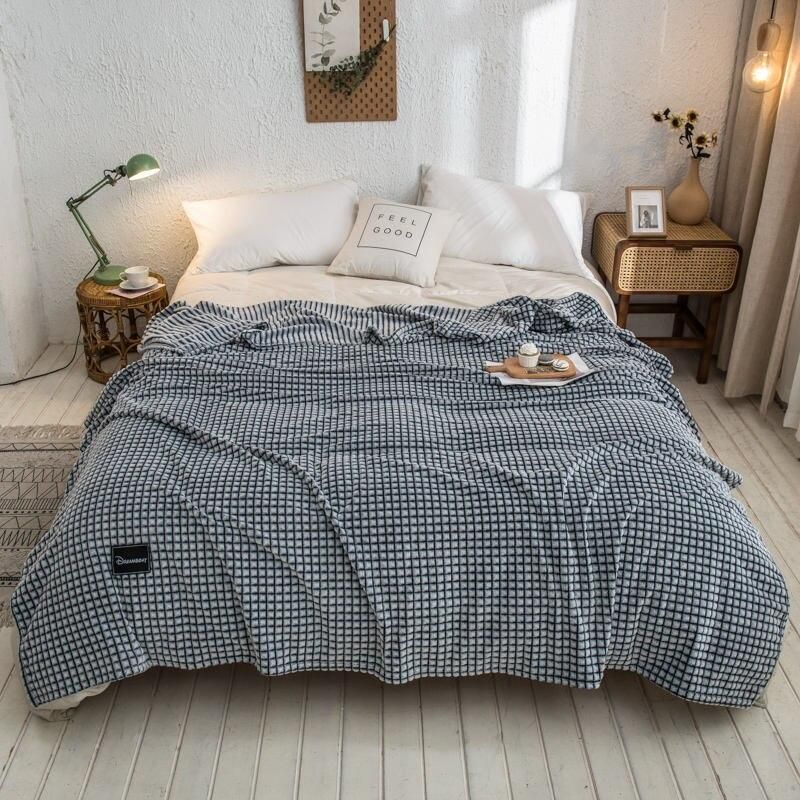 Luxurious Plaid Milk Fleece Blanket