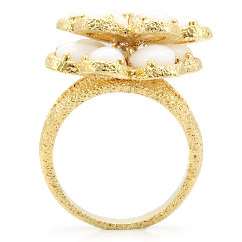 1W045 - Gold Brass Ring with Synthetic Synthetic Glass in White