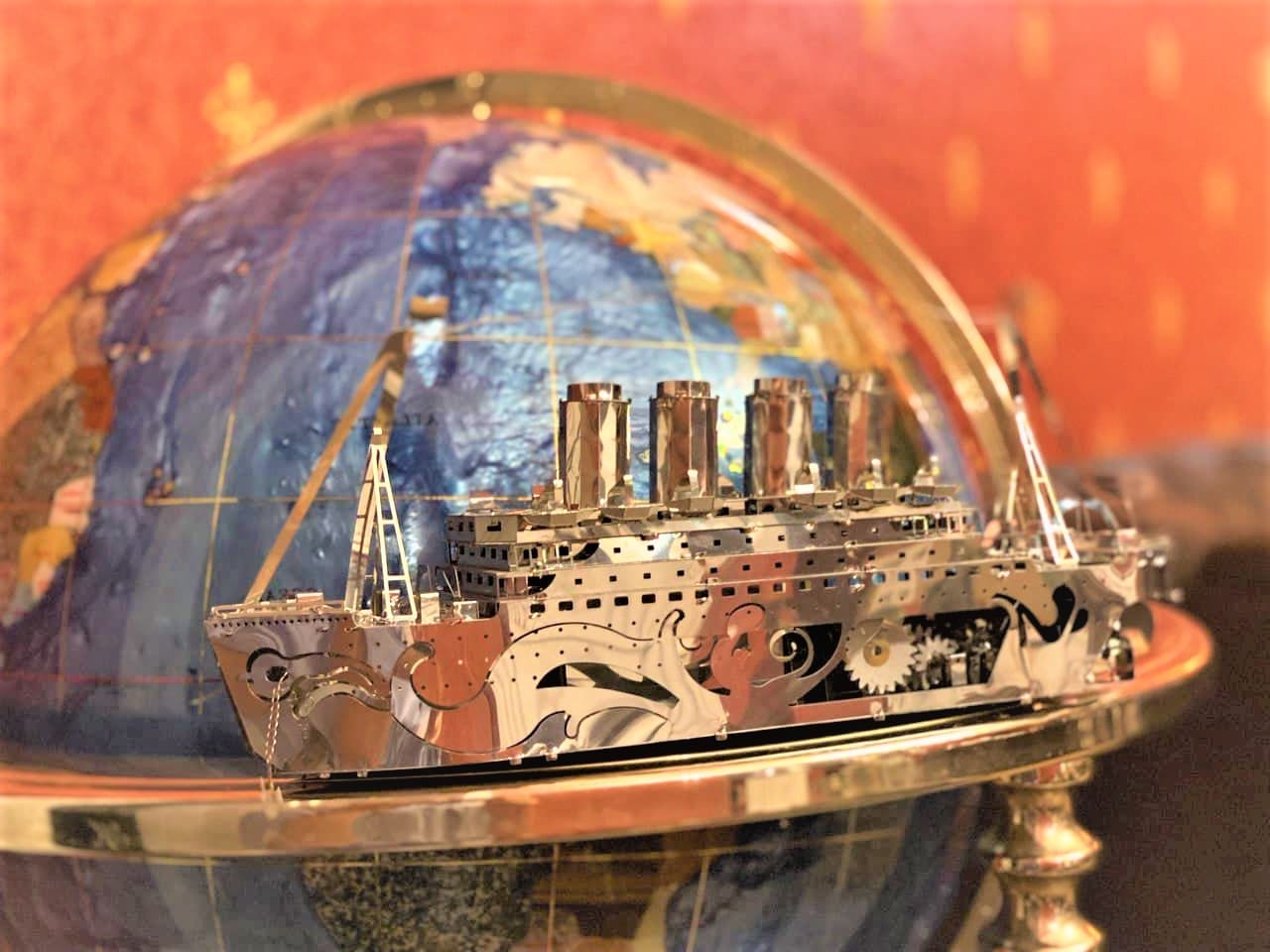 "LOST AT SEA OCEAN SHIP" Metal Model Kit