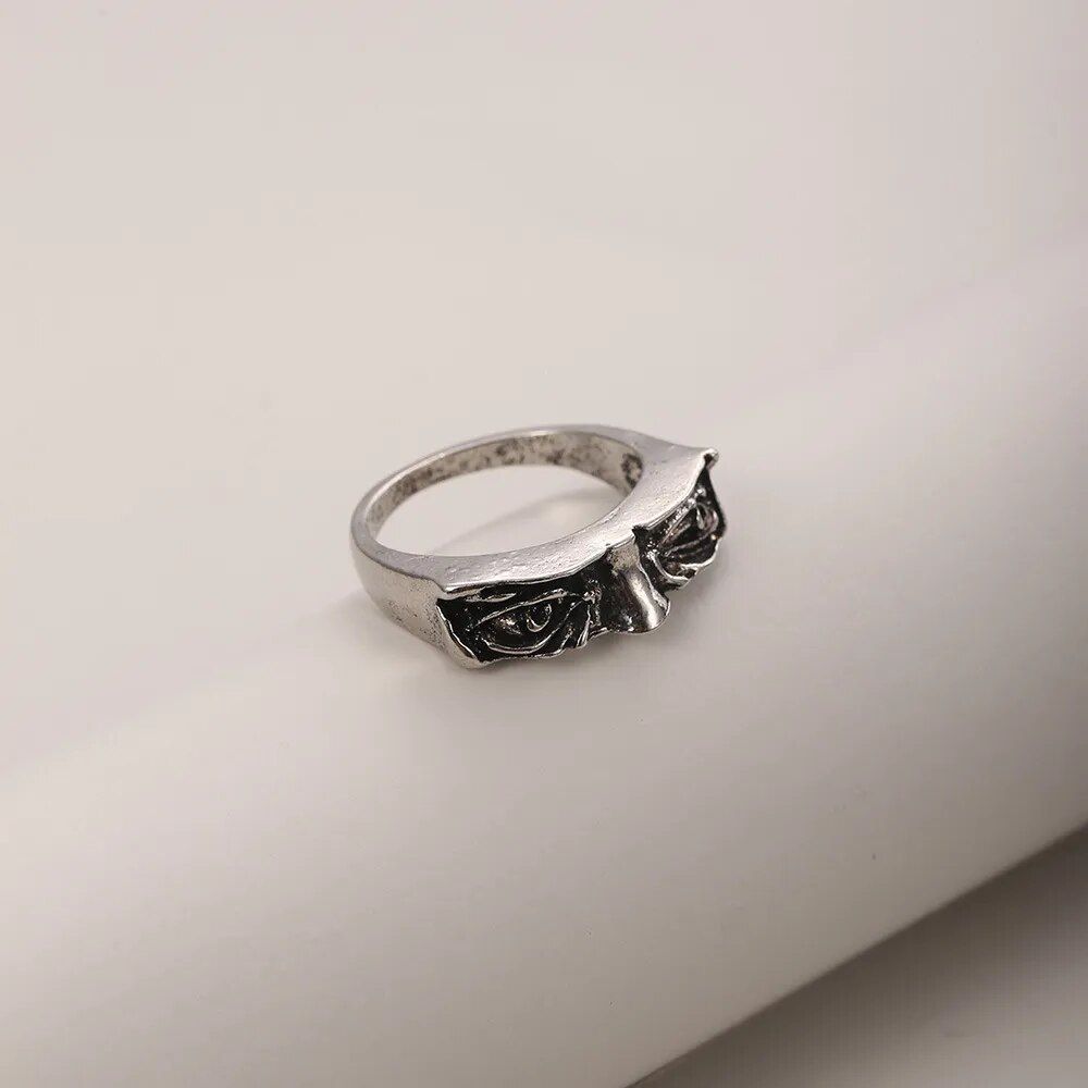 Men's Vintage Punk Eye Ring - Geometric Metal Cocktail Ring for Parties and Hip Hop Style