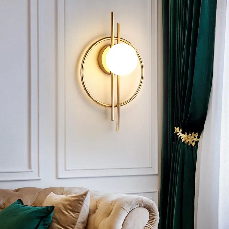 Modern Elegance Wall Lamp