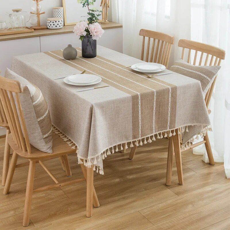 Elegant Tassel-Stitched Polyester Tablecloth