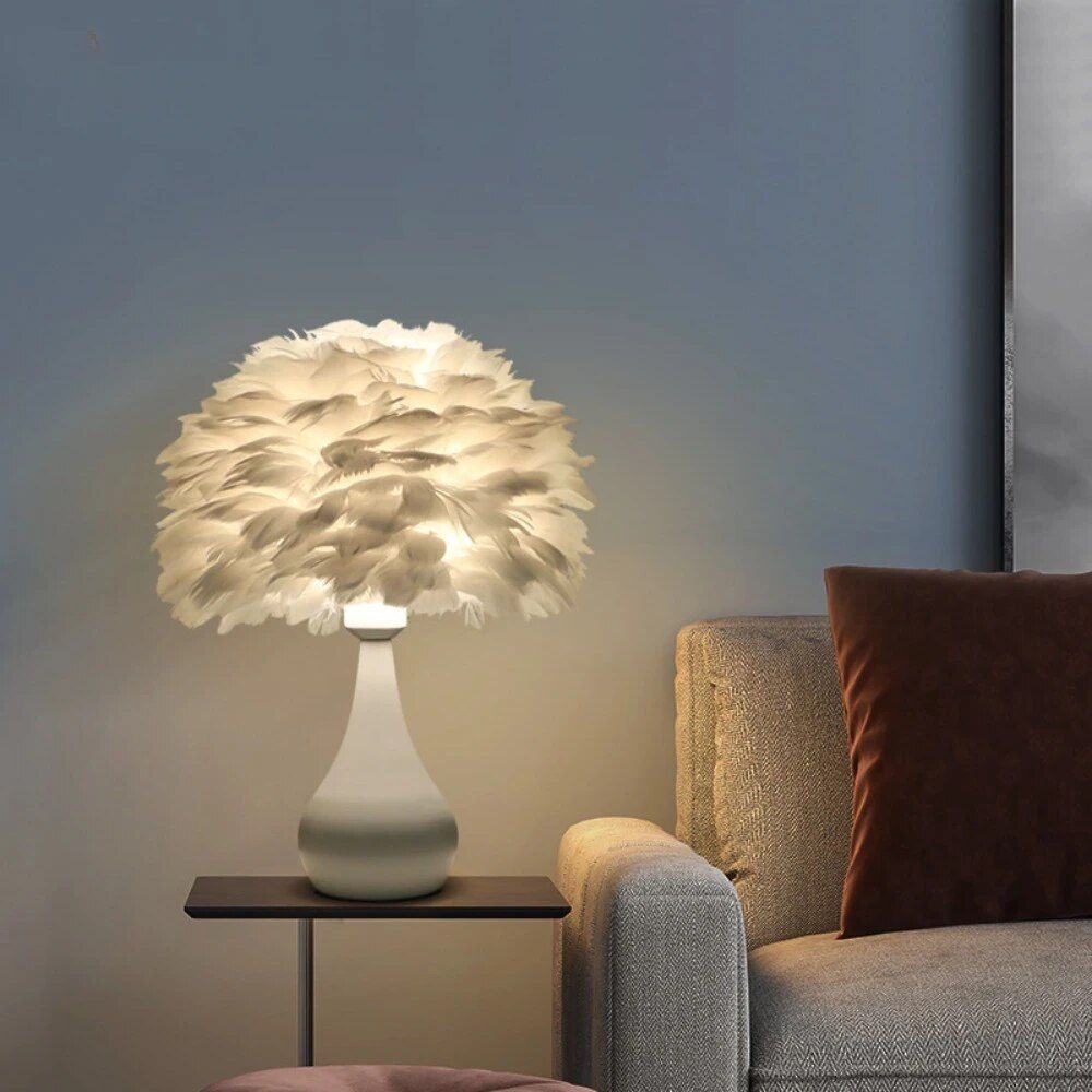 Chic White Feather LED Table Lamp - Fashionable Modern Decor for Bedroom & Living Room