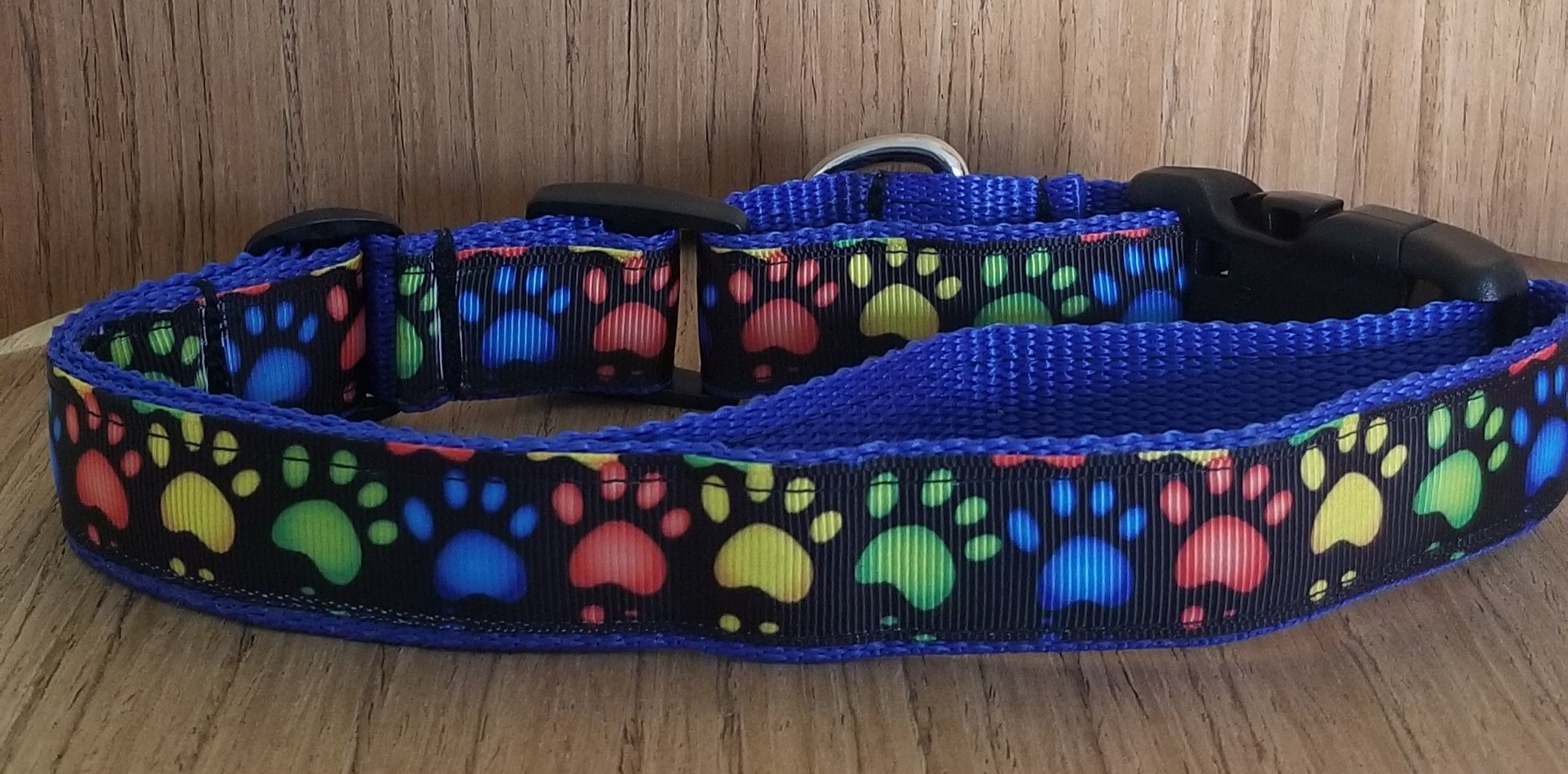 Collar/ Large/ Medium/ Rainbow Paw Prints on Blue | Green Thalassa