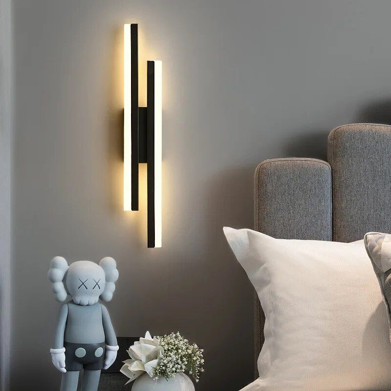 Elegant Minimalist LED Wall Lamp