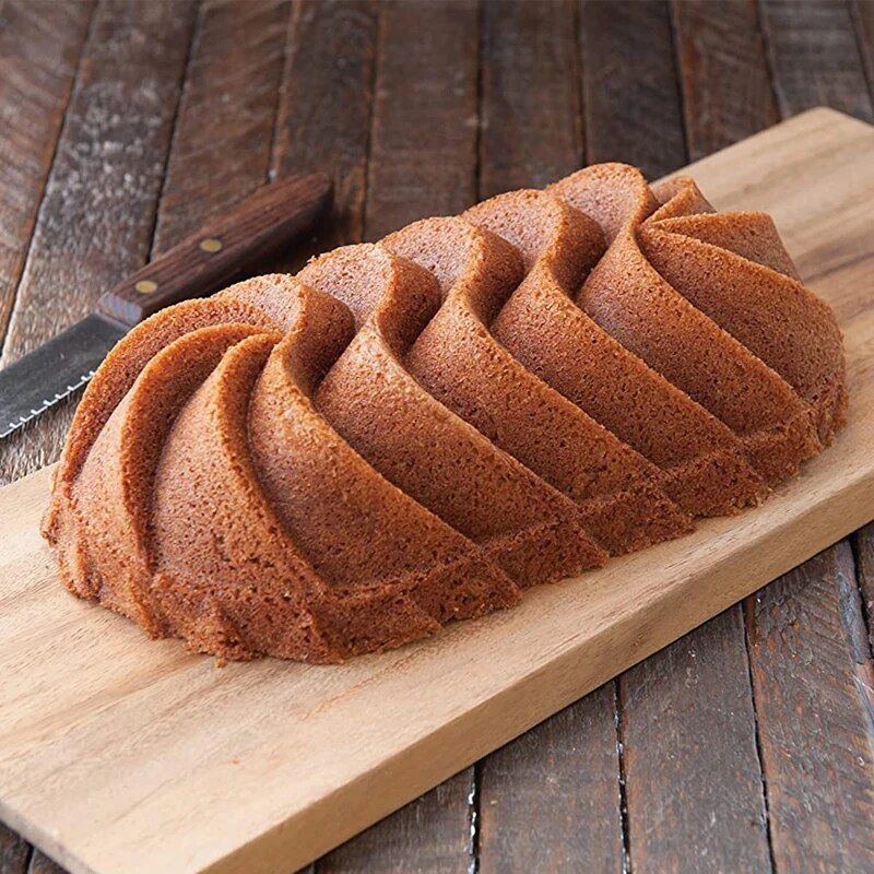 Classic Fluted Silicone Bread Loaf Pan