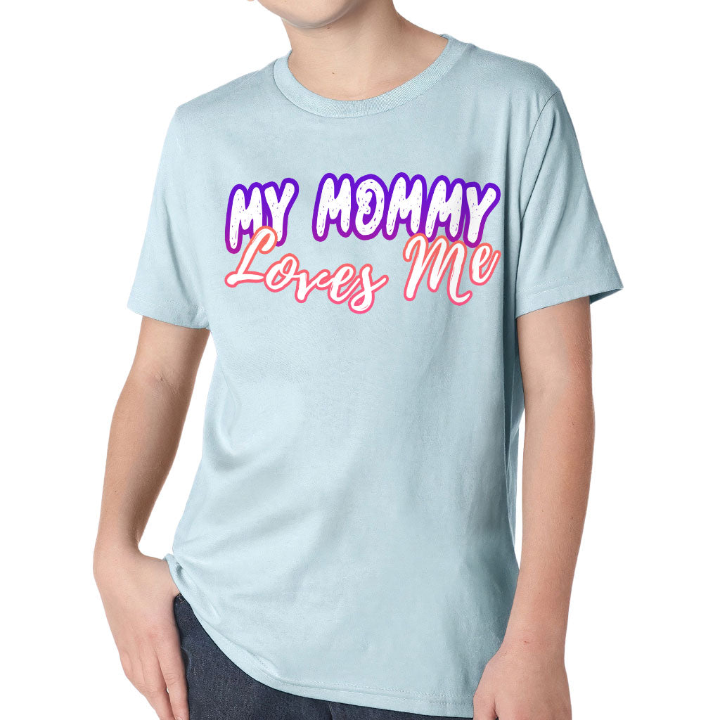 My Mom Loves Me Kids' Classic Fit T-Shirt - Kawaii T-Shirt - Themed Classic Fit Tee