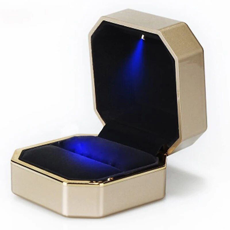 LED Illuminated Luxury Velvet Ring Box