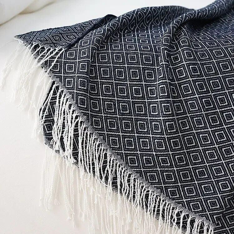 Diamond Lattice Fringe Throw Blanket