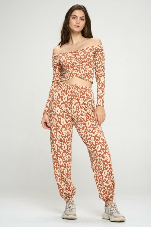 Jogger and Off Shoulder Top Lounge Wear Set Leopard