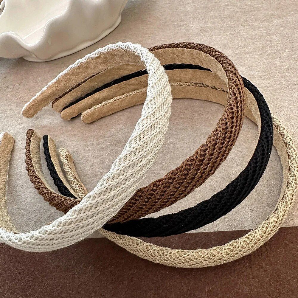 Elegant Vintage Hairband - Classic Black & White Hoop Headband for Women and Girls