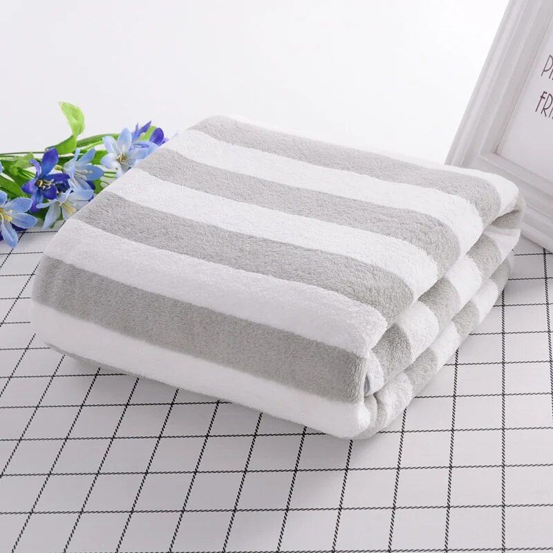 Quick-Dry Luxury Stripe Microfiber Bath Towel