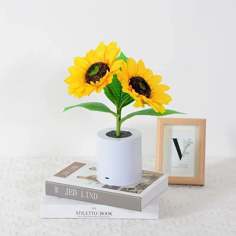 Rechargeable Sunflower LED Night Light - Creative and Novelty Bedroom Lamp for Kids and Friends