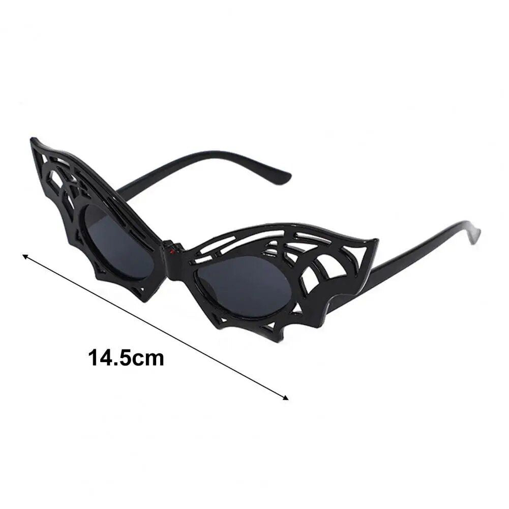 Unique Bat Shape Retro Halloween Sunglasses - Unisex Novelty Eyewear for Parties