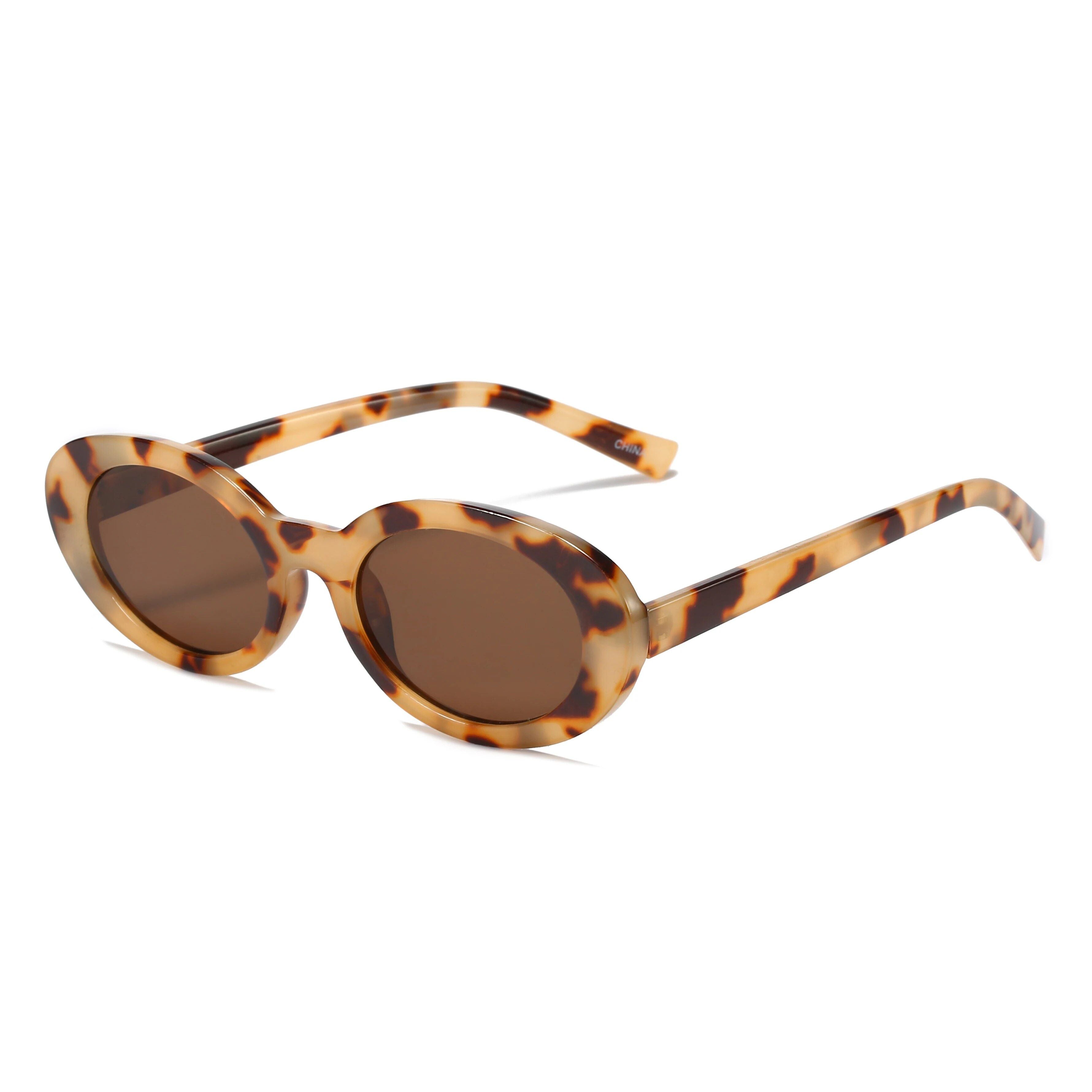 Chic Oval Retro Sunglasses