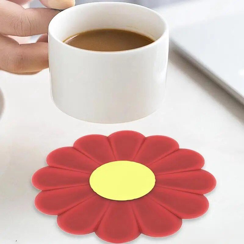 Heat-Resistant Silicone Daisy Pot Mat - Multi-Use Trivet and Countertop Protector