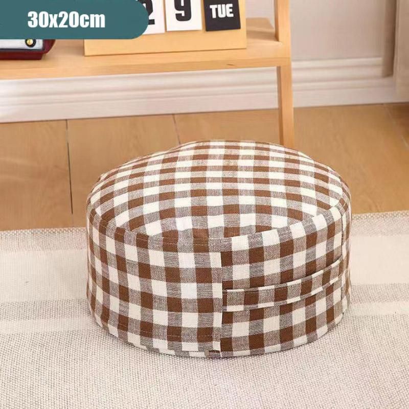 Chic Lattice Round Stool