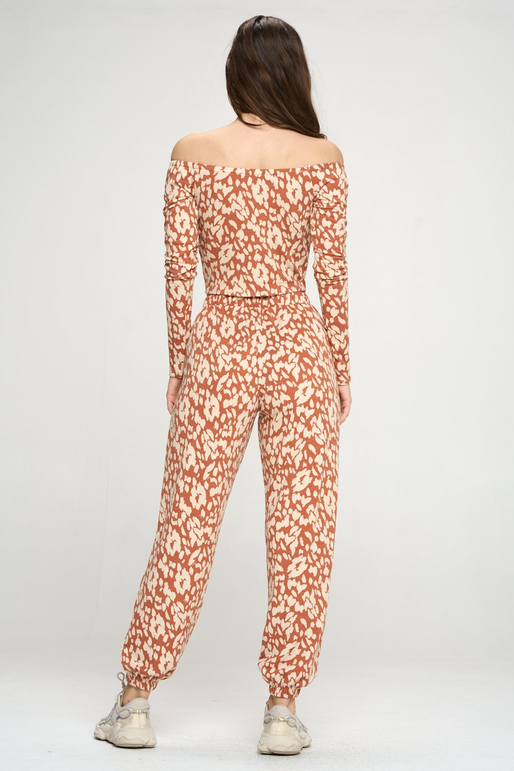 Jogger and Off Shoulder Top Lounge Wear Set Leopard