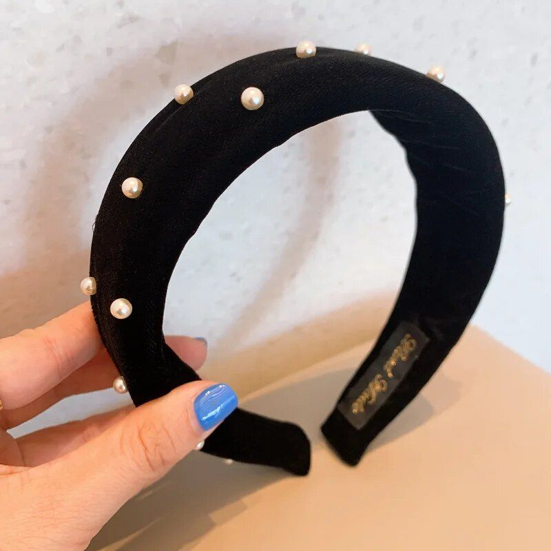 Elegant Black Velvet Pearl-Embellished Hairband