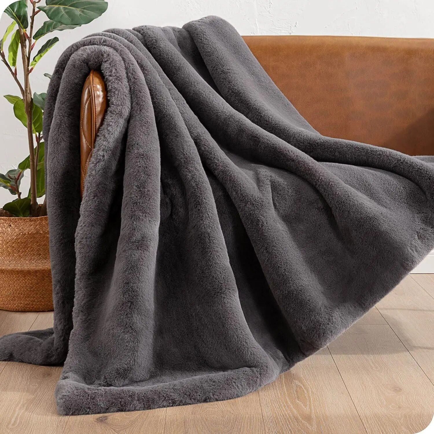 Ultra-Soft Luxurious - Cozy Warm Blanket