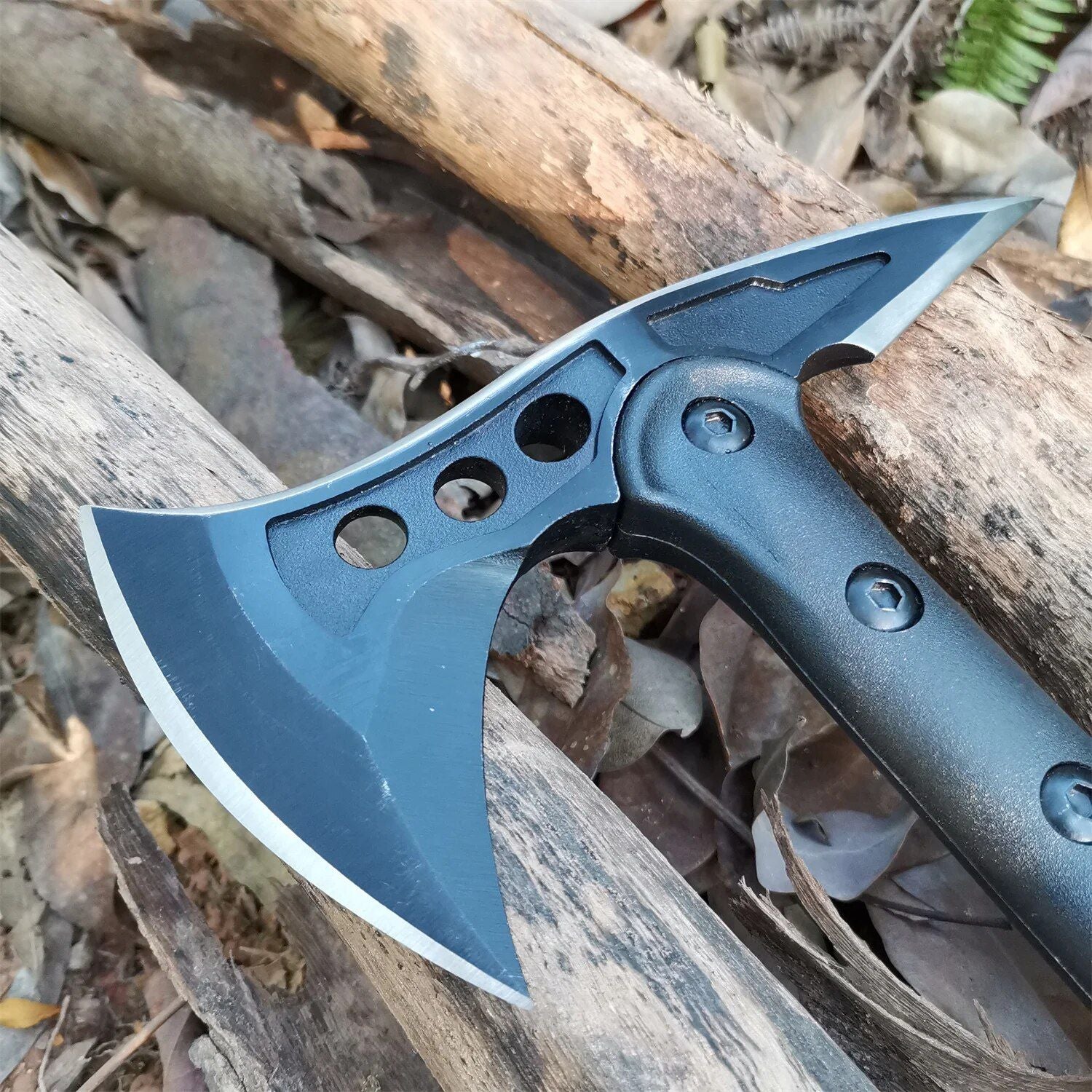 Ultimate Outdoor Survival Axe