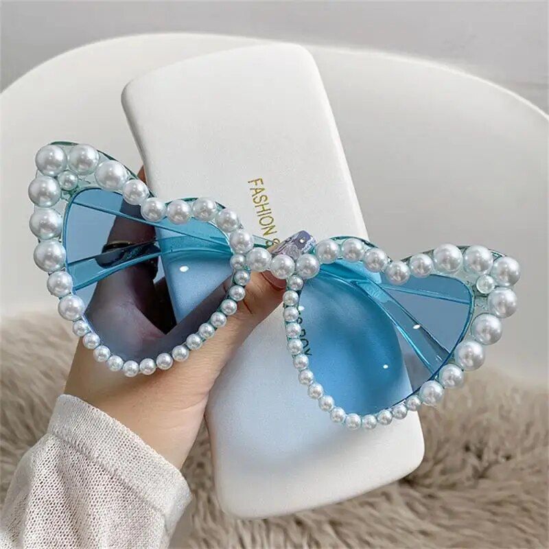 Chic Pearl-Embellished Heart-Shaped Sunglasses for Women