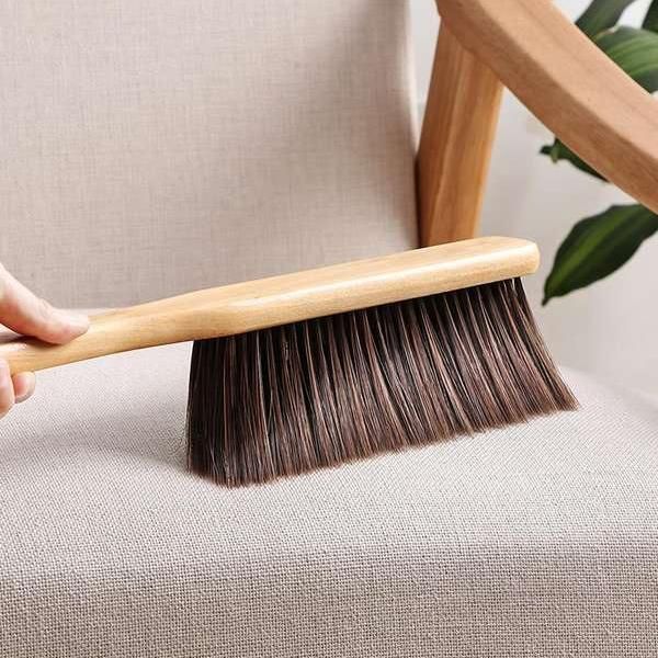 Eco-Friendly Microfiber Soft Sweep Bed Brush for Dust Removal