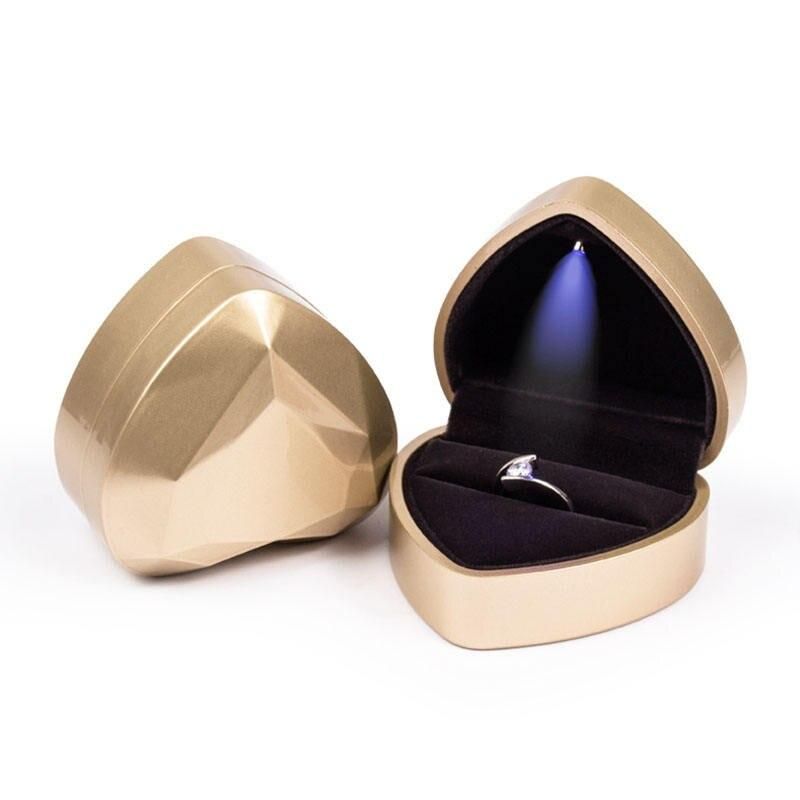 Enchanting LED Heart-Shaped Ring Box - Elegant Jewelry Presentation Case