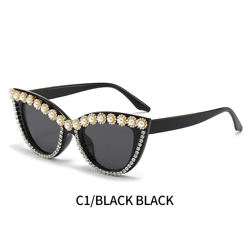 Chic Oversized Cat Eye Sunglasses with Pearl Diamond Detail – Fashion Anti-Blue Light Vintage Eyewear