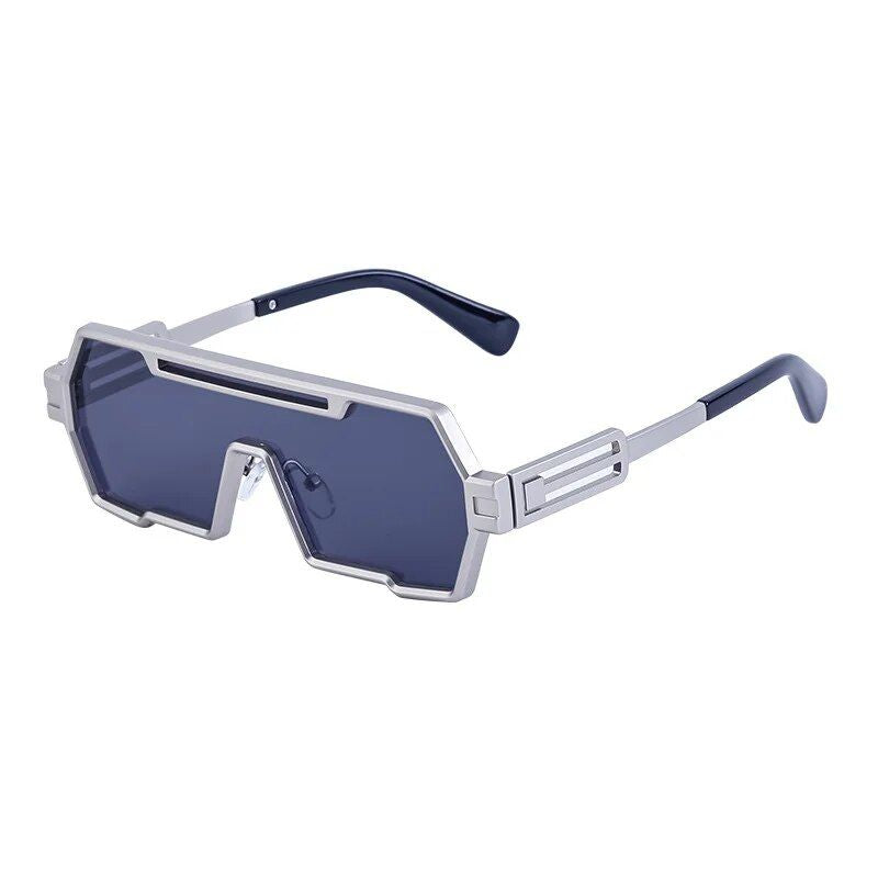 Retro Punk Oversize Sunglasses with UV400 Protection