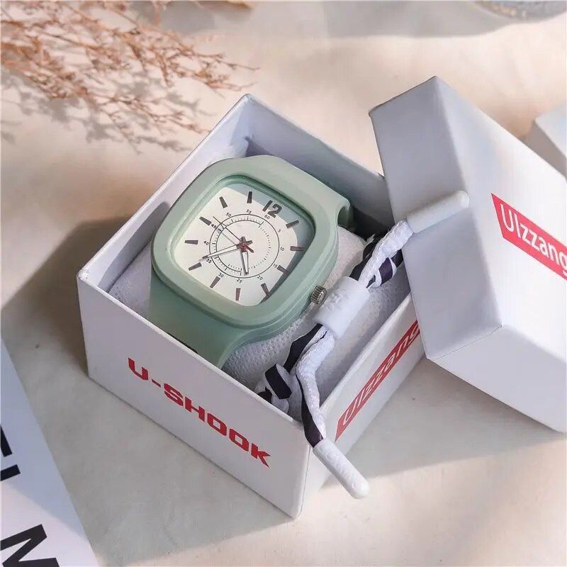 Korean Style Quartz Square Wristwatch