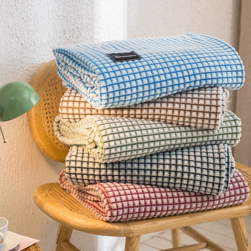 Luxurious Plaid Milk Fleece Blanket