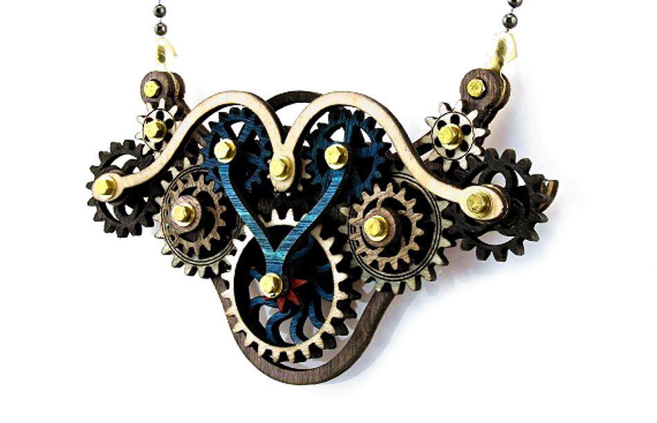 Kinetic Winged Gear Necklace 6004A | Red Sunflower