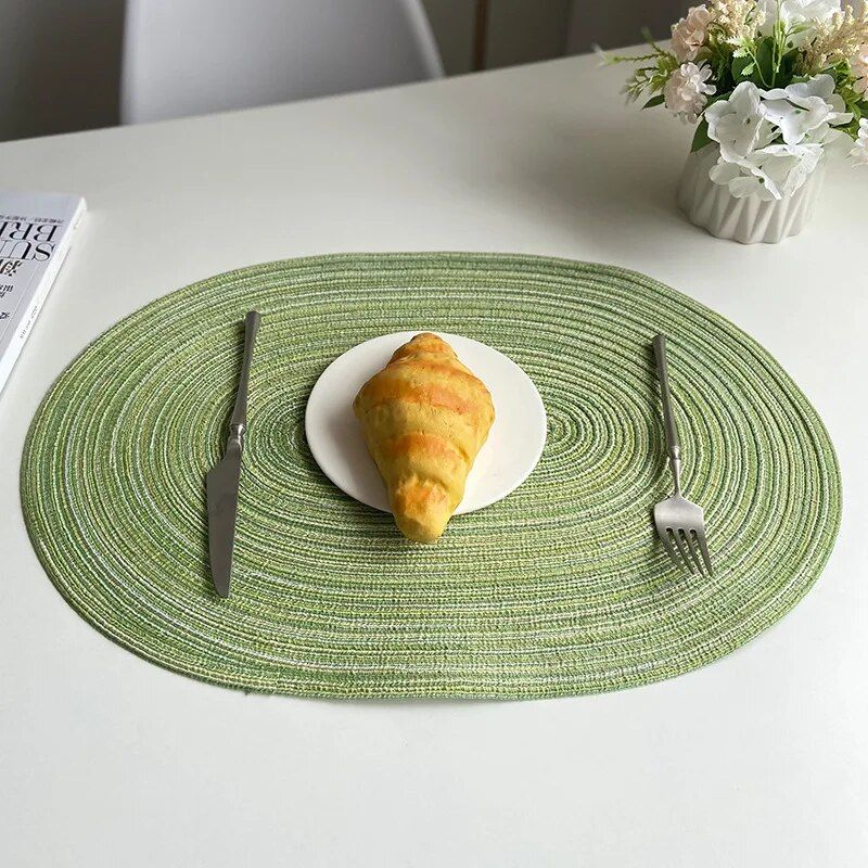 Hand-Woven Linen Oval Placemats - Modern Eco-Friendly Table Mats