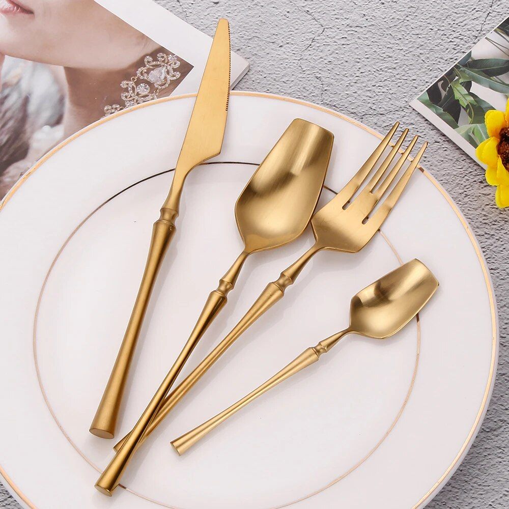 Elegant 24-Piece Gold Stainless Steel Cutlery Set